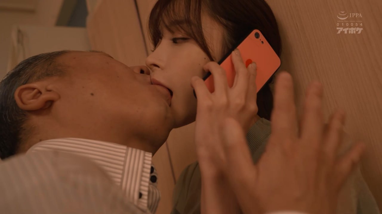 爱好精液的美眉